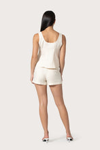 Lusana Tailor Linen Short in Almond