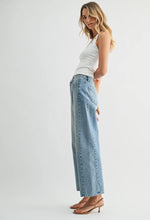Just Black Denim Medium Wash Barrel Twist Jean