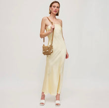 Urban Expressions Steph Seasonal Seashell Evening Bag in Natural Straw