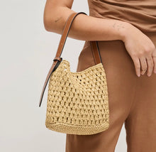 Urban Expressions Ember Shoulder Bag in Natural