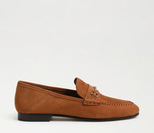 Sam Edelman Loraine Unlined Loafer in Honey Bourbon Nubuck Suede