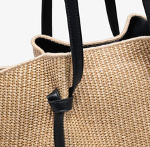 Urban Expressions Lorenza Tote in Natural Straw w/ Black Strap
