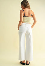 Just Black Denim High Rise Scissor Cute Wide Leg Jean in White