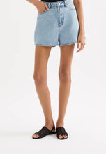 Nude Lucy Organic Light Wash Denim Mom Short