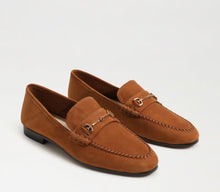 Sam Edelman Loraine Unlined Loafer in Honey Bourbon Nubuck Suede