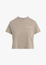 Favorite Daughter Cropped Signature Logo Tee in Taupe Gradenia