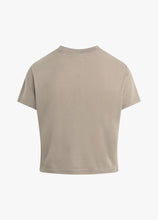 Favorite Daughter Cropped Signature Logo Tee in Taupe Gradenia