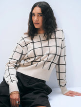 White & Warren Cashmere Windowpane Crewneck in Natural Heather