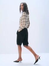 White & Warren Cashmere Windowpane Crewneck in Natural Heather
