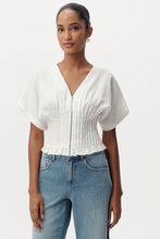 Exquise Cherelle Pleated Detail Linen Blouse in White