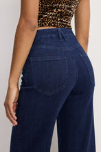 Good American Good Petite Palazzo Jean in Dark Wash